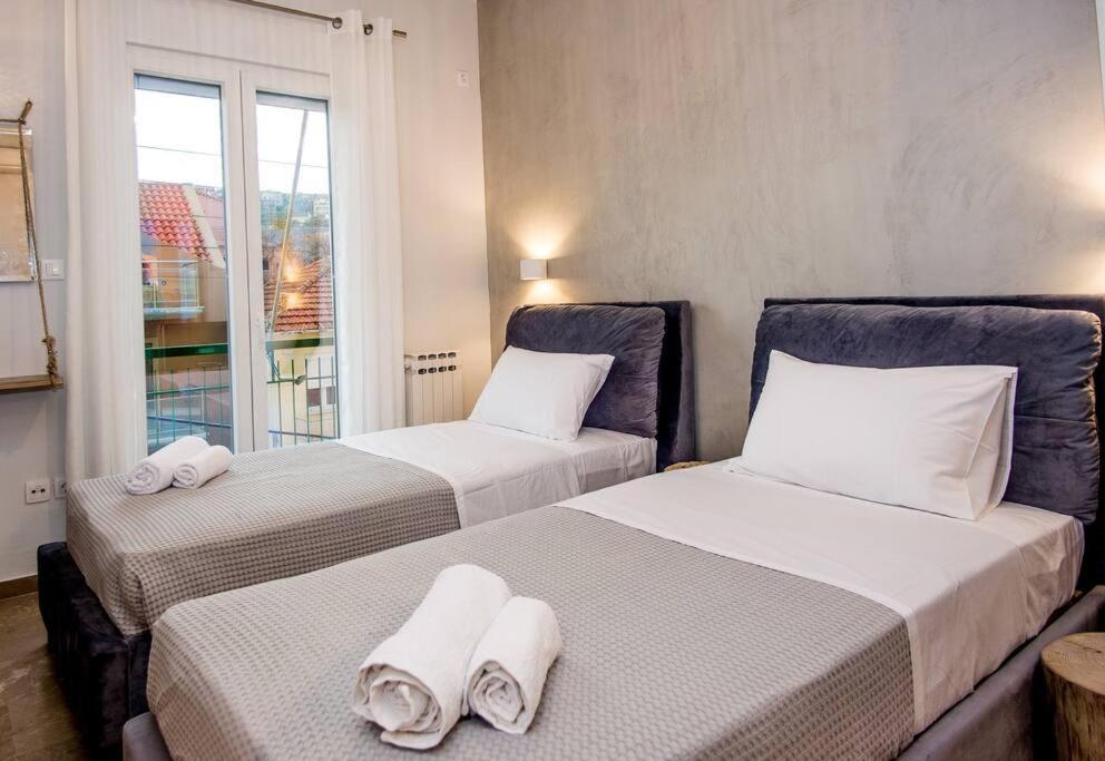 Kurti Apartments อาร์กอสโตลี ภายนอก รูปภาพ