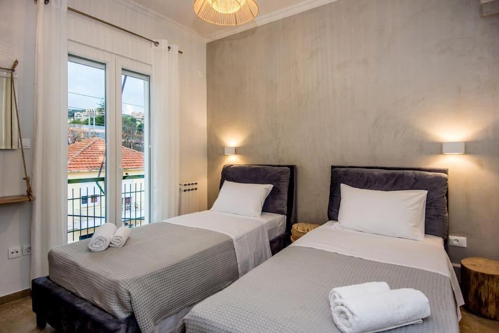 Kurti Apartments อาร์กอสโตลี ภายนอก รูปภาพ